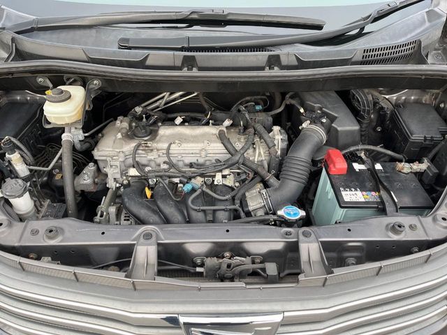 TOYOTA NOAH 2011 Image 31