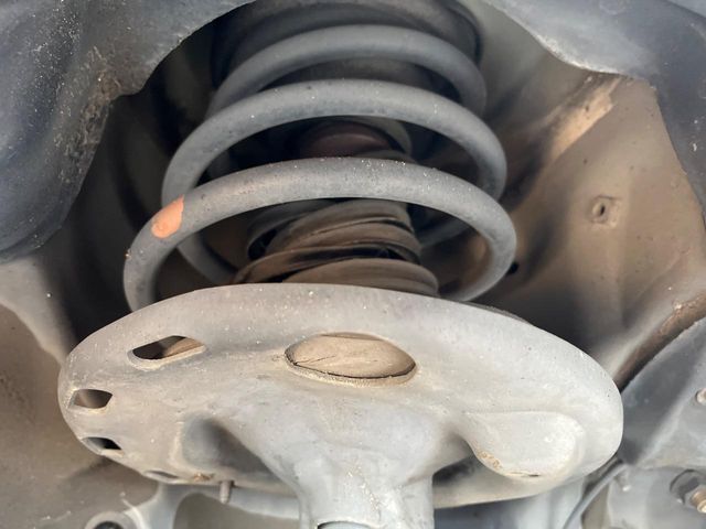 TOYOTA NOAH 2011 Image 31