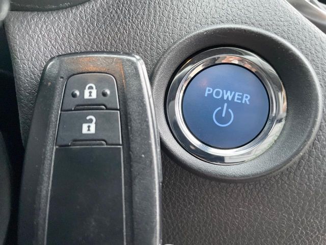 TOYOTA C-HR 2019 Image 31