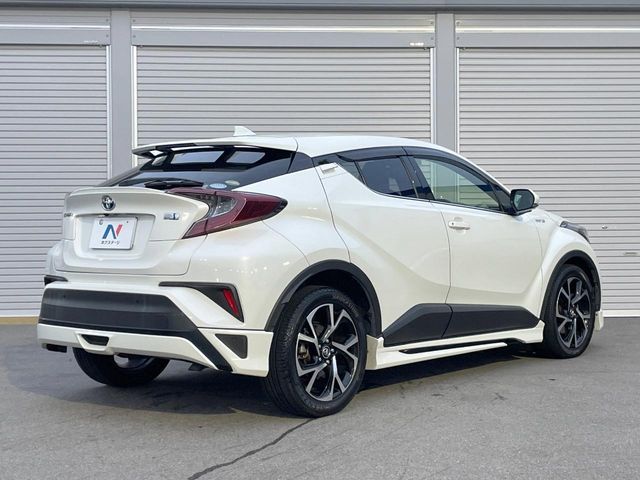 TOYOTA C-HR 2019 Image 31