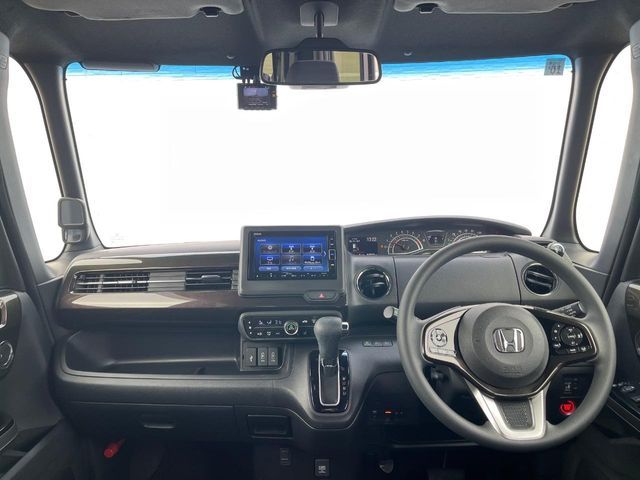 HONDA N BOX CUSTOM 2019 Image 31