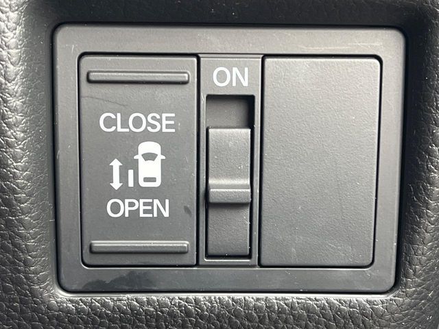 HONDA N BOX CUSTOM 2019 Image 31