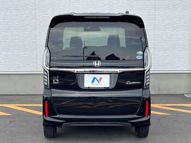 HONDA N BOX CUSTOM 2019 Image 31