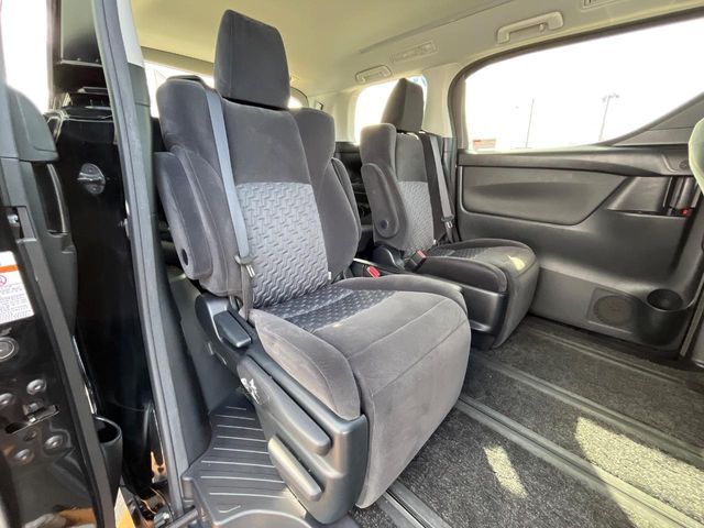 TOYOTA VELLFIRE 2017 Image 31