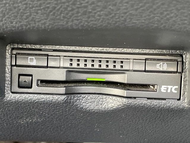 TOYOTA PRIUS 4WD 2016 Image 31