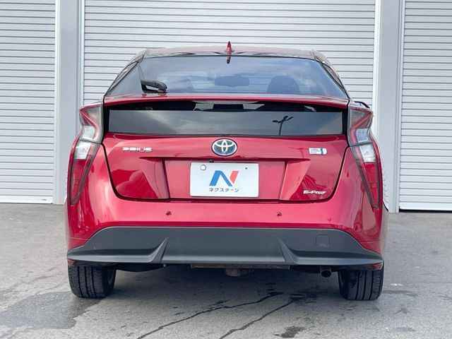 TOYOTA PRIUS 4WD 2016 Image 31