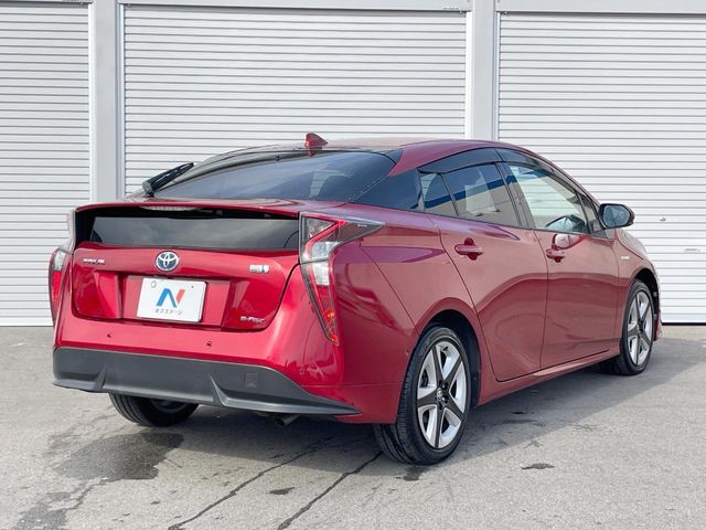 TOYOTA PRIUS 4WD 2016 Image 31