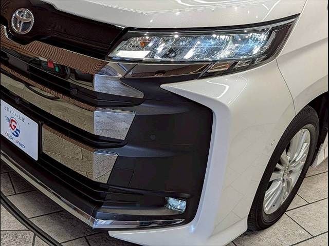 TOYOTA NOAH 2022 Image 31