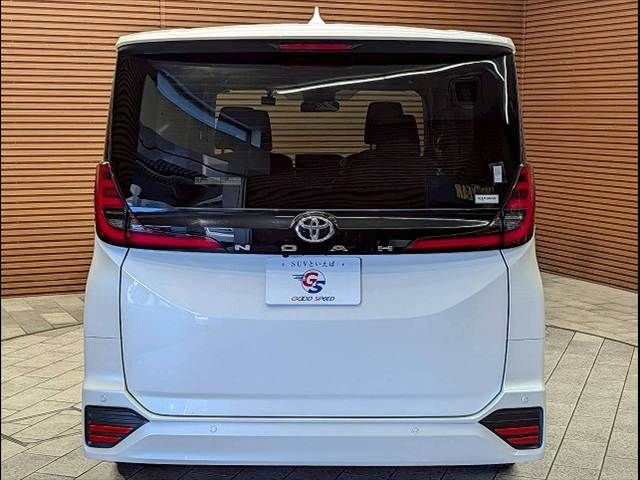 TOYOTA NOAH 2022 Image 31