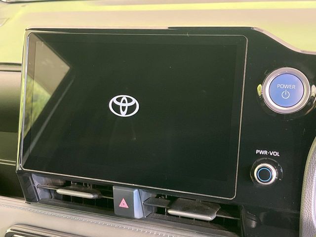 TOYOTA VOXY HYBRID 2023 Image 31