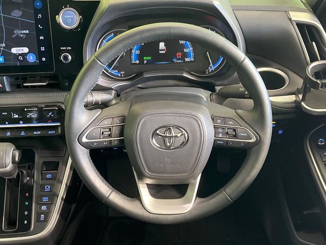 TOYOTA VOXY HYBRID 2023 Image 31