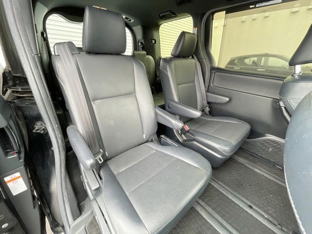 TOYOTA ESQUIRE HYBRID 2017 Image 31