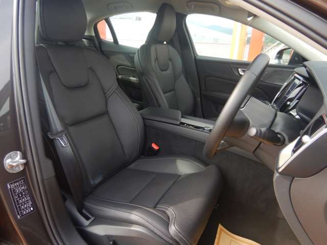 VOLVO S60 2024 Image 31