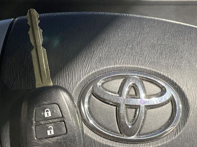 TOYOTA AQUA 2014 Image 31