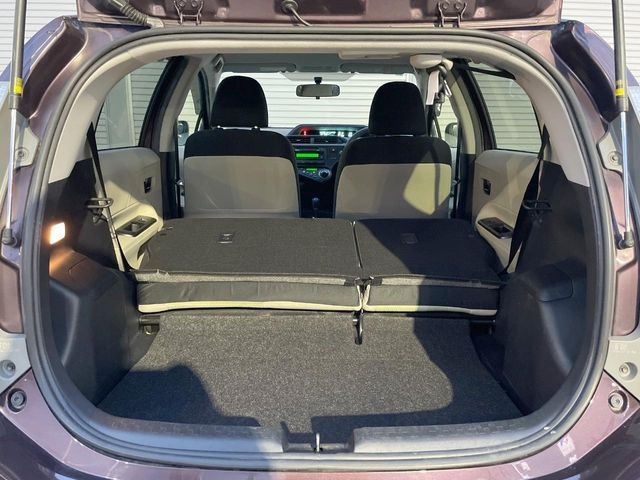 TOYOTA AQUA 2014 Image 31