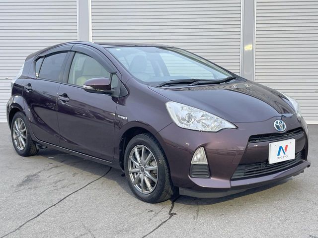 TOYOTA AQUA 2014 Image 31