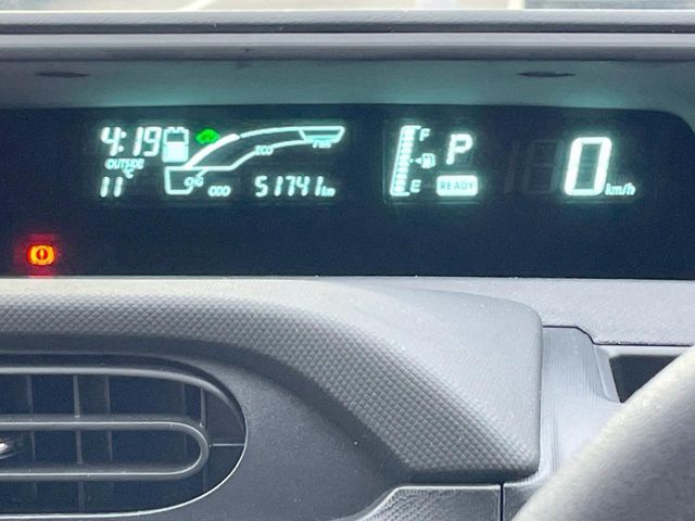 TOYOTA AQUA 2014 Image 31