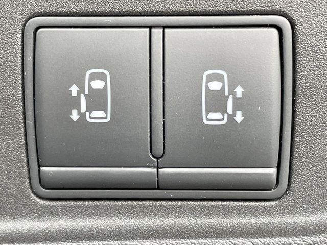 NISSAN SERENA  S-HYBRID 2018 Image 31