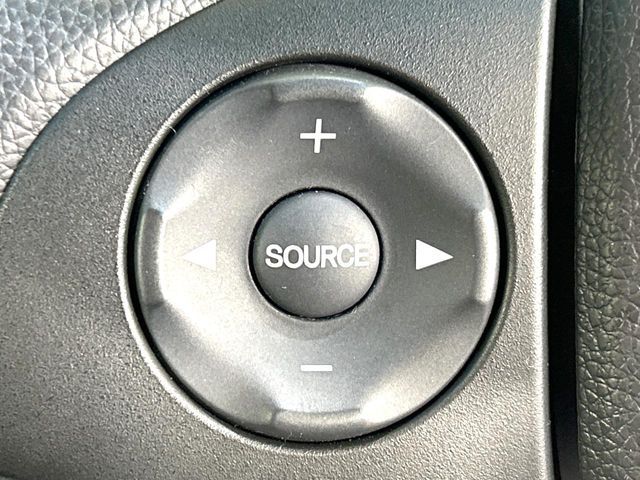 HONDA FIT HYBRID 2013 Image 31