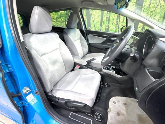 HONDA FIT HYBRID 2013 Image 31