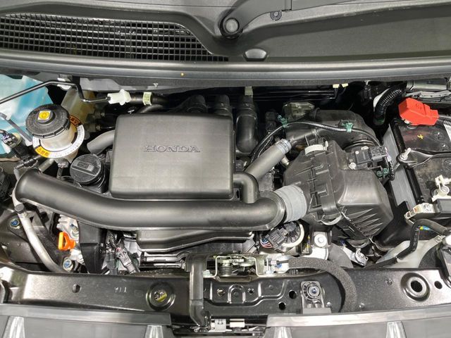 HONDA N BOX CUSTOM 2025 Image 31