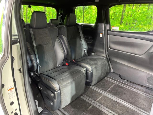 TOYOTA ALPHARD 2020 Image 31