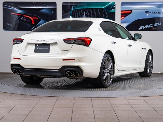 MASERATI GHIBLI SEDA 2021 Image 31