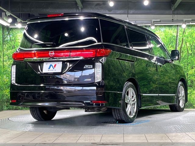 NISSAN ELGRAND 2013 Image 31