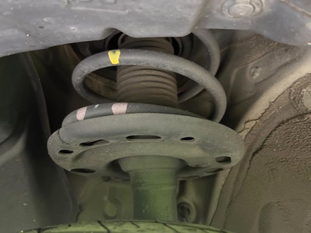 NISSAN ELGRAND 2013 Image 31