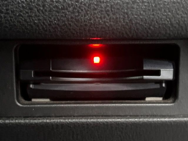 NISSAN JUKE 2011 Image 31