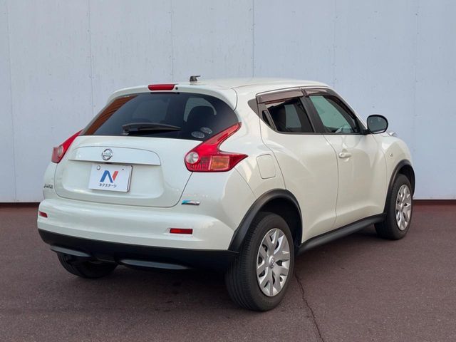 NISSAN JUKE 2011 Image 31
