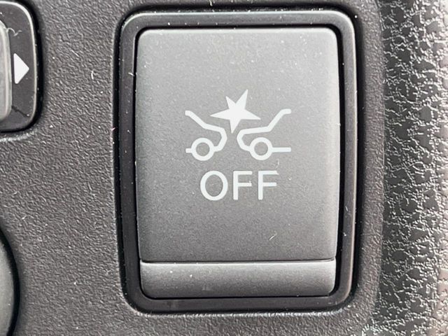 NISSAN NOTE 2017 Image 31