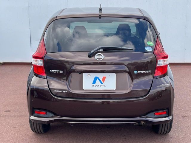 NISSAN NOTE 2017 Image 31