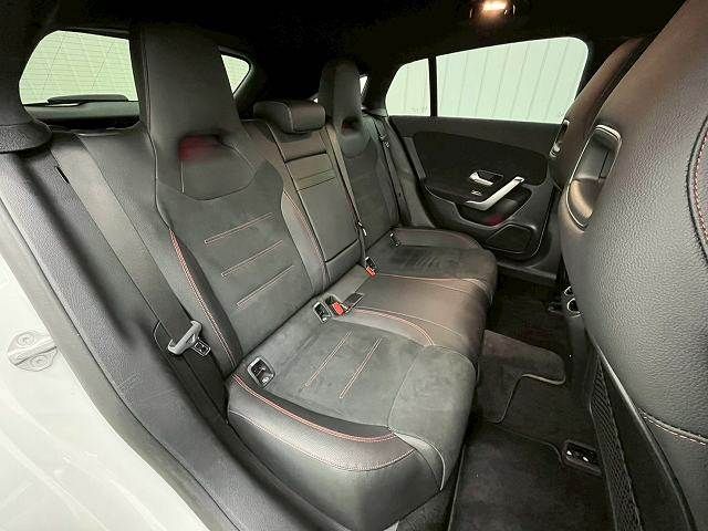MERCEDES BENZ CLA SH 2021 Image 31