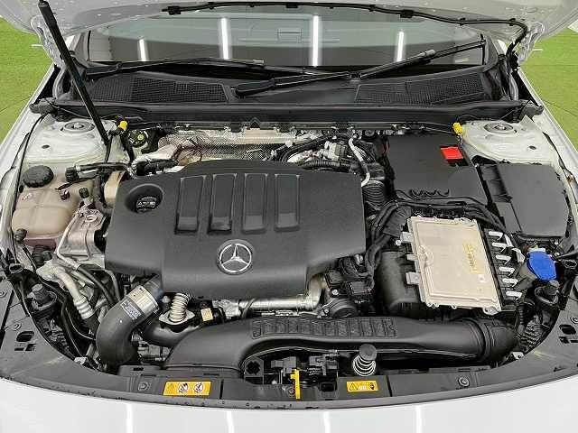 MERCEDES BENZ CLA SH 2021 Image 31