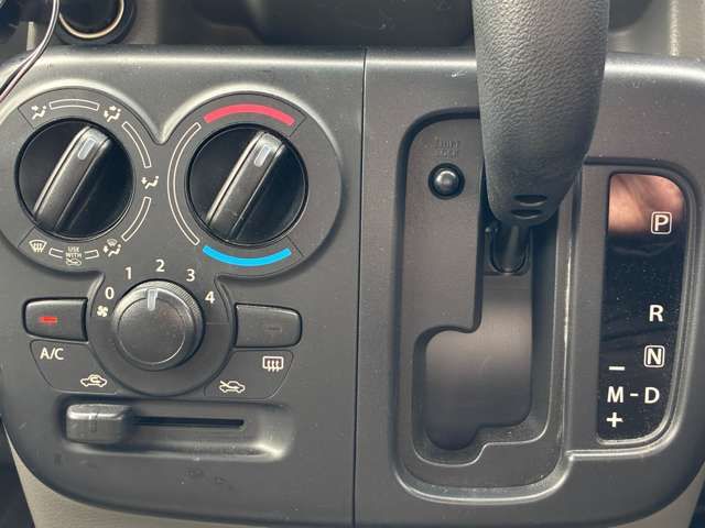 SUZUKI EVERY VAN 4WD 2019 Image 31