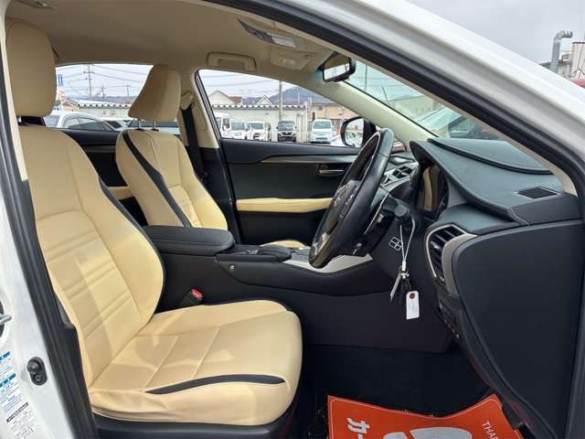 TOYOTA LEXUS NX200T AWD 2015 Image 31