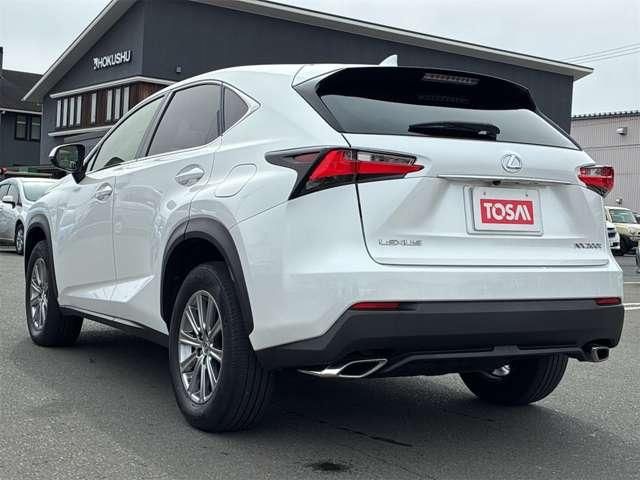 TOYOTA LEXUS NX200T AWD 2015 Image 31