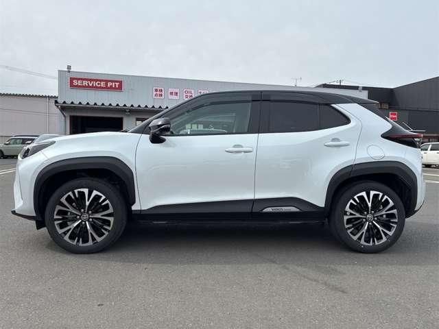 TOYOTA YARIS CROSS HYBRID 2024 Image 31