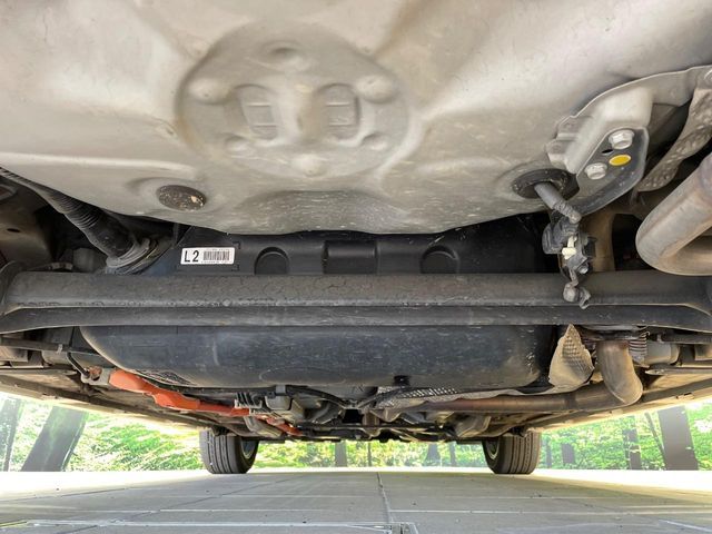 TOYOTA VITZ HYBRID 2017 Image 31