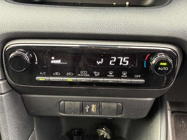 TOYOTA YARIS HYBRID 2023 Image 31