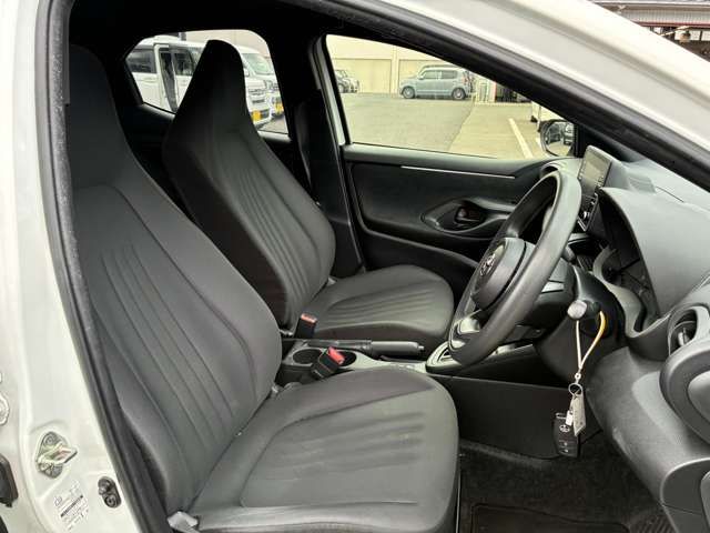 TOYOTA YARIS HYBRID 2023 Image 31