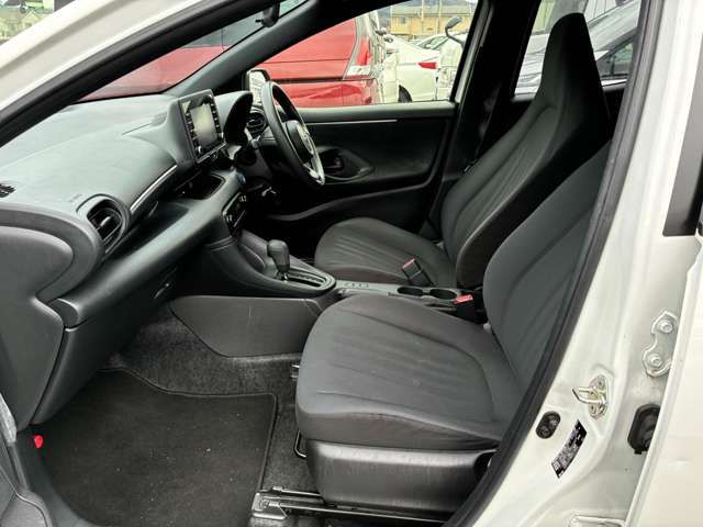 TOYOTA YARIS HYBRID 2023 Image 31