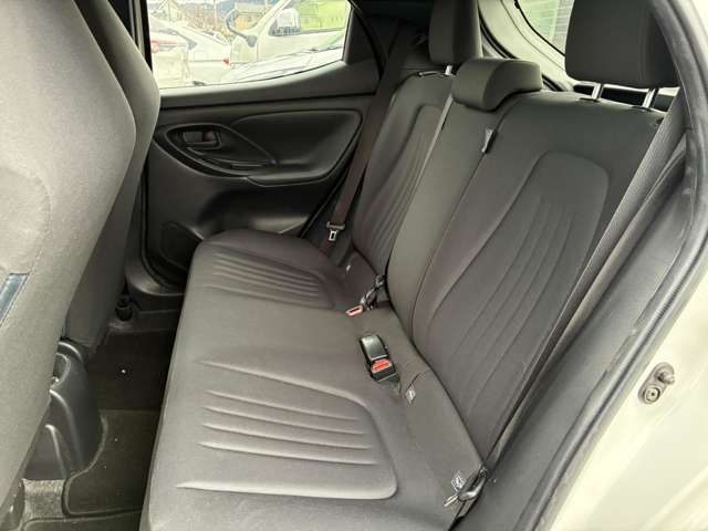 TOYOTA YARIS HYBRID 2023 Image 31