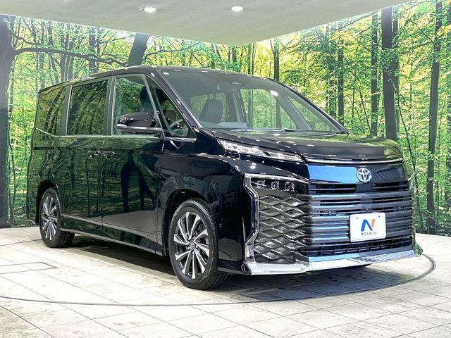TOYOTA VOXY HYBRID 2025 Image 31