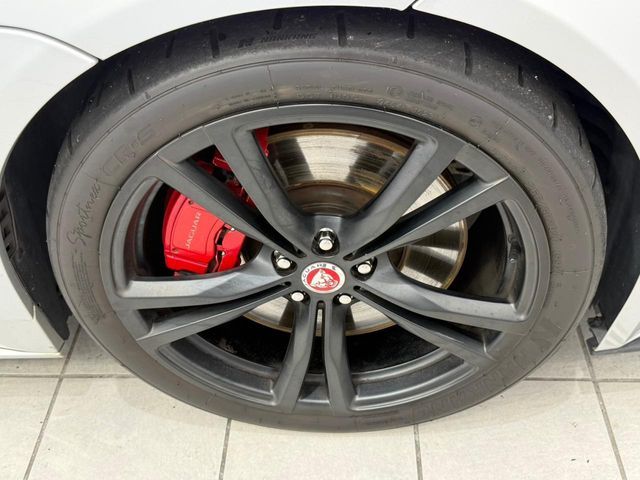 JAGUAR F TYPE COUPE 2019 Image 31