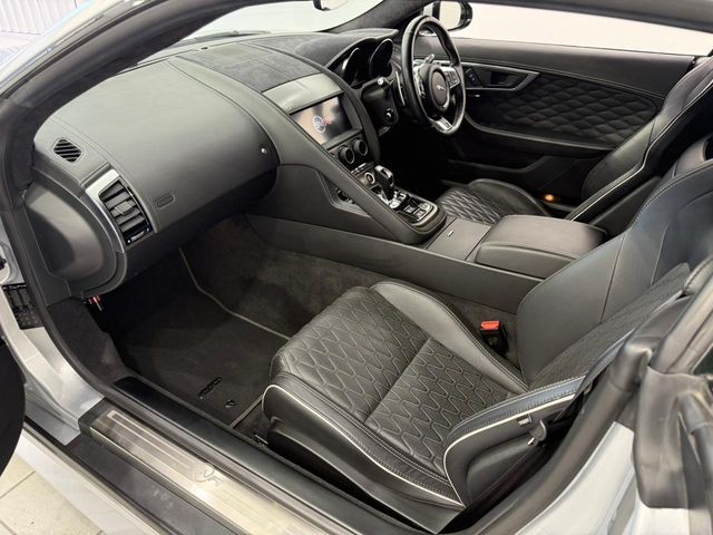 JAGUAR F TYPE COUPE 2019 Image 31