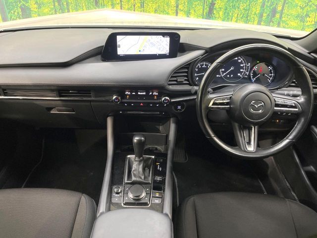 MAZDA 3 FASTBACK 2022 Image 31