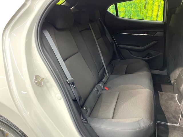 MAZDA 3 FASTBACK 2022 Image 31