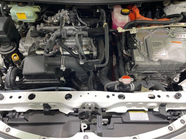 TOYOTA AQUA 2016 Image 31